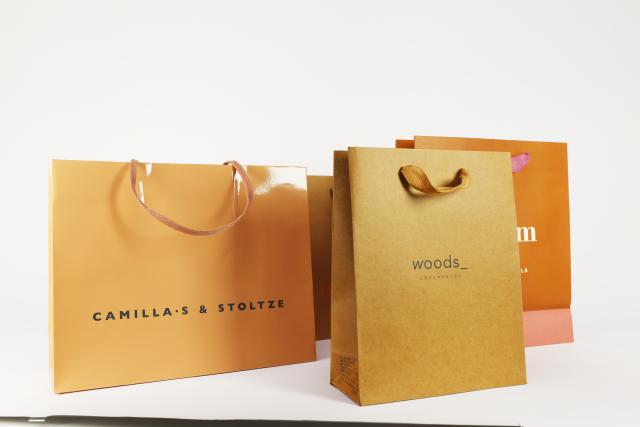 Luxury bags woods - Embacollage