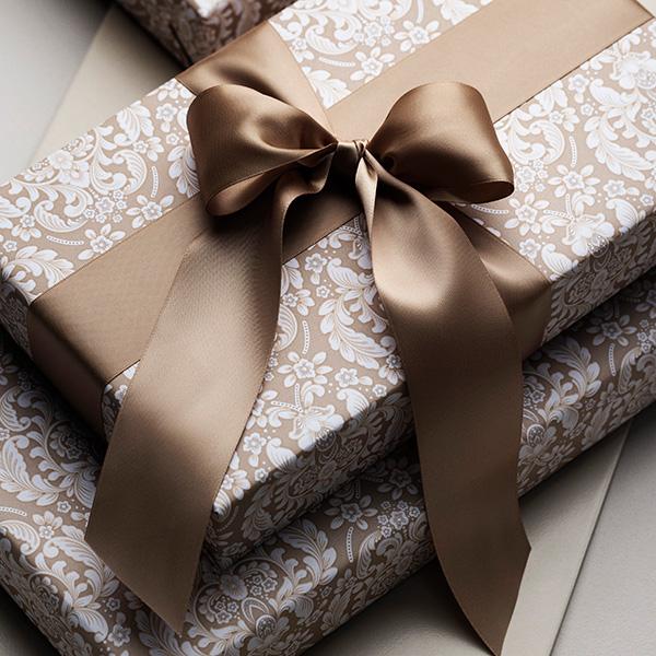 Geschenkpapier 3716 Blosson Lace Nougat