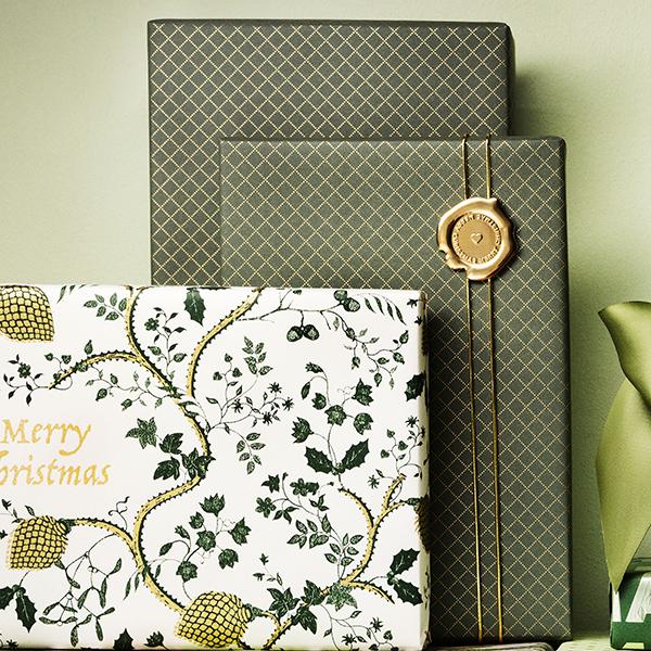 Weihnachtsgeschenkpapier  6392 Green Diamond Gold 55 cm x 100 m