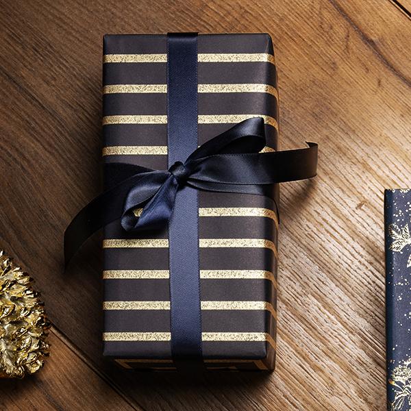 Weihnachtsgeschenkpapier 6459 Blue GoldChampagne Stripe 55 cm x 100 m