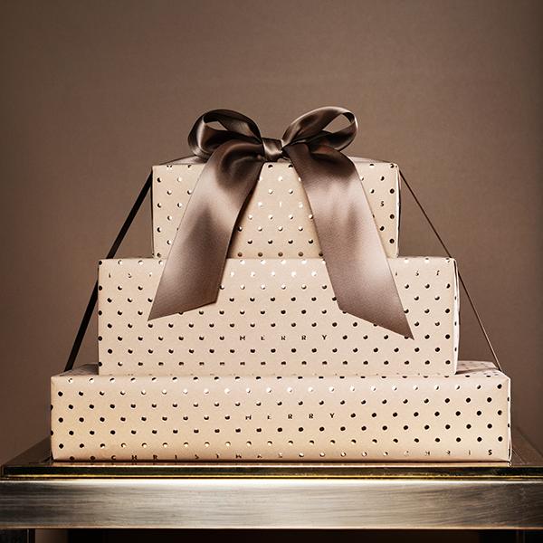 Weihnachtsgeschenkpapier 6464 Light Brown X´Mas Dots  55 cm x 100 m