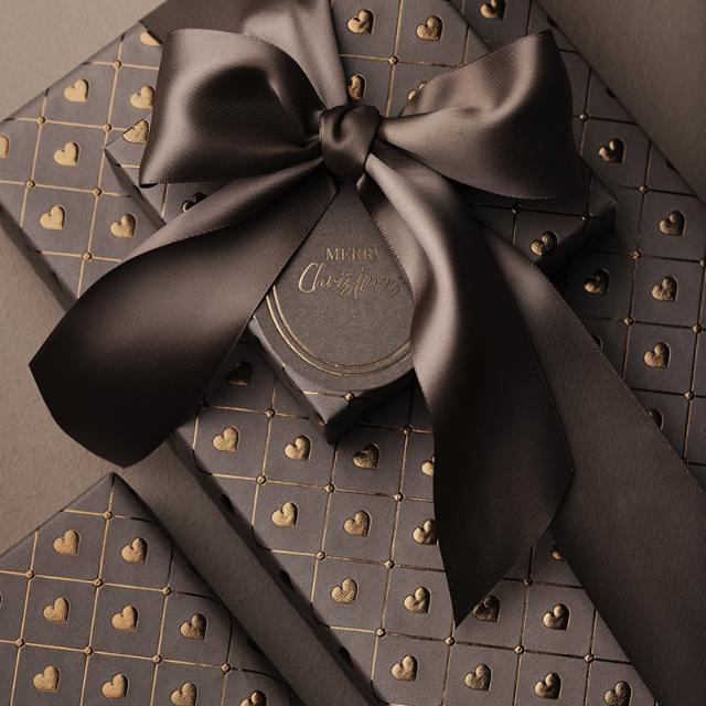 Weihnachtsgeschenkpapier 6585 Heart Chocolate 55cm 100m