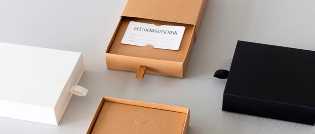 Geschenkkarten und quittungsumschläge